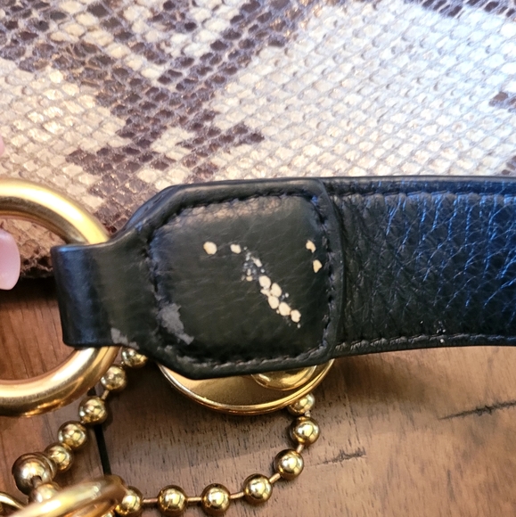 Marc Jacob Blk Genuine Leather Recruit Saddle Bag w/Goldtone Hardware - Picture 14 of 14